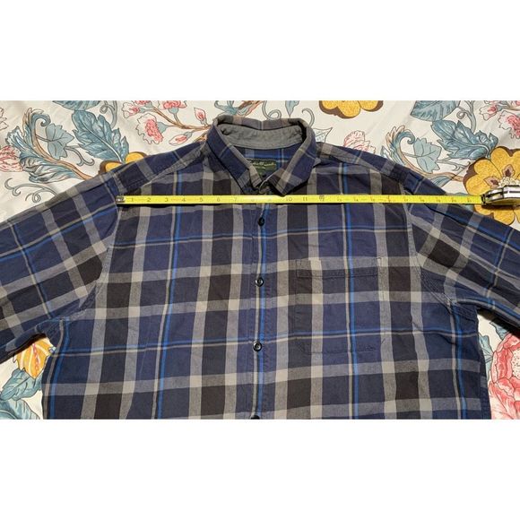 Eddie Bauer long sleeve button up - Picture 6 of 8